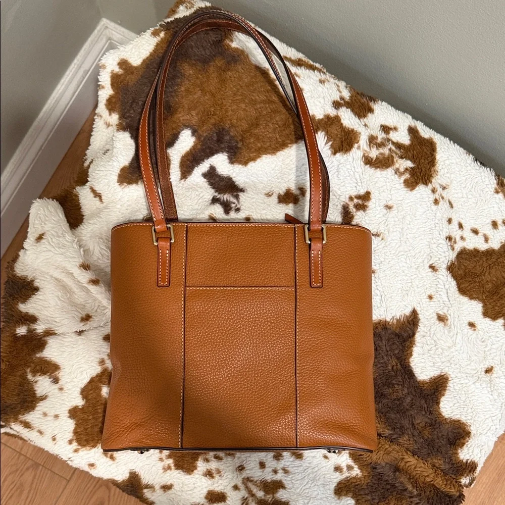 Dooney & Bourke French Caramel Lexington Pebble Grain Leather Tote Bag/ Like New - Picture 12 of 16